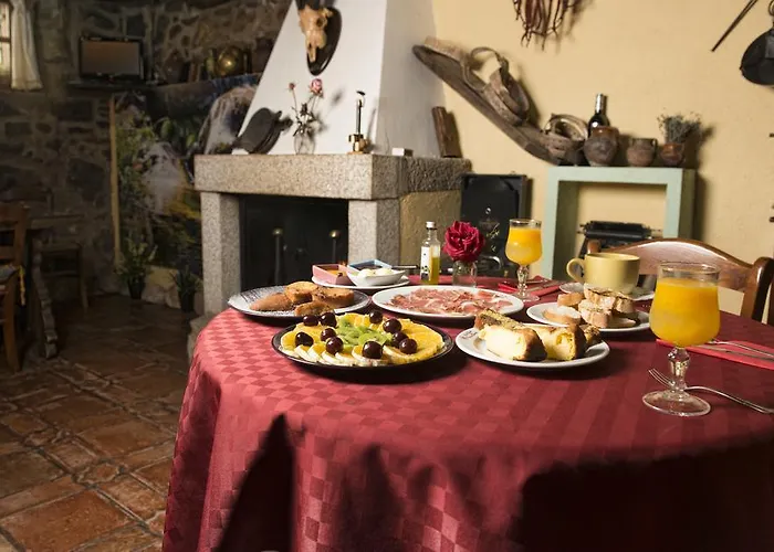 Antigua Posada, Valle Del Jerte *