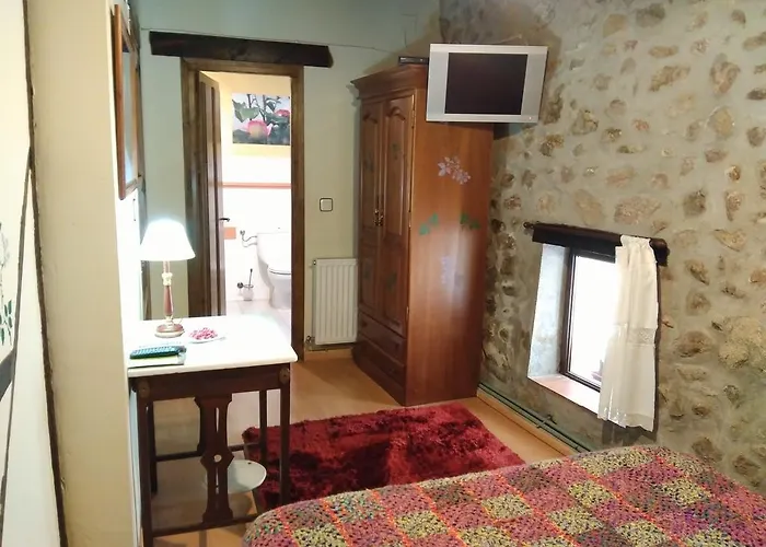 Antigua Posada, Valle Del Jerte *